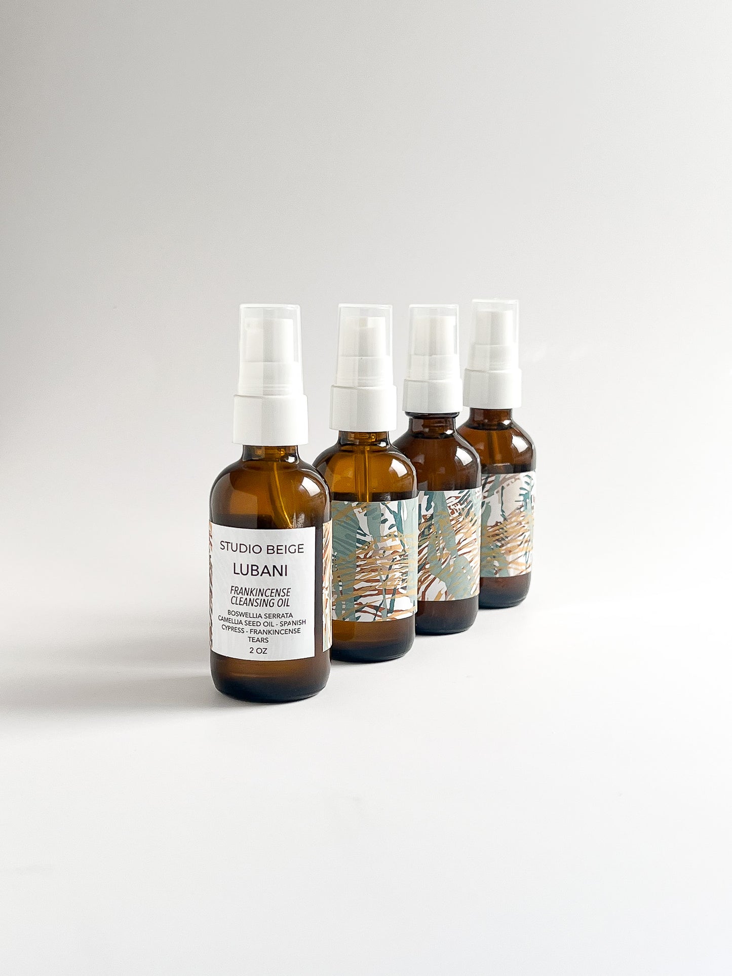 LUBANI OIL frankincense oil infused cleanser with maracuja oil