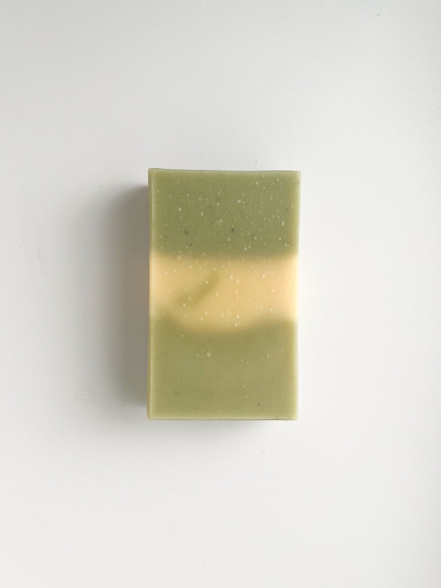 LEMON LEAF lemongrass & papaya leaf soap